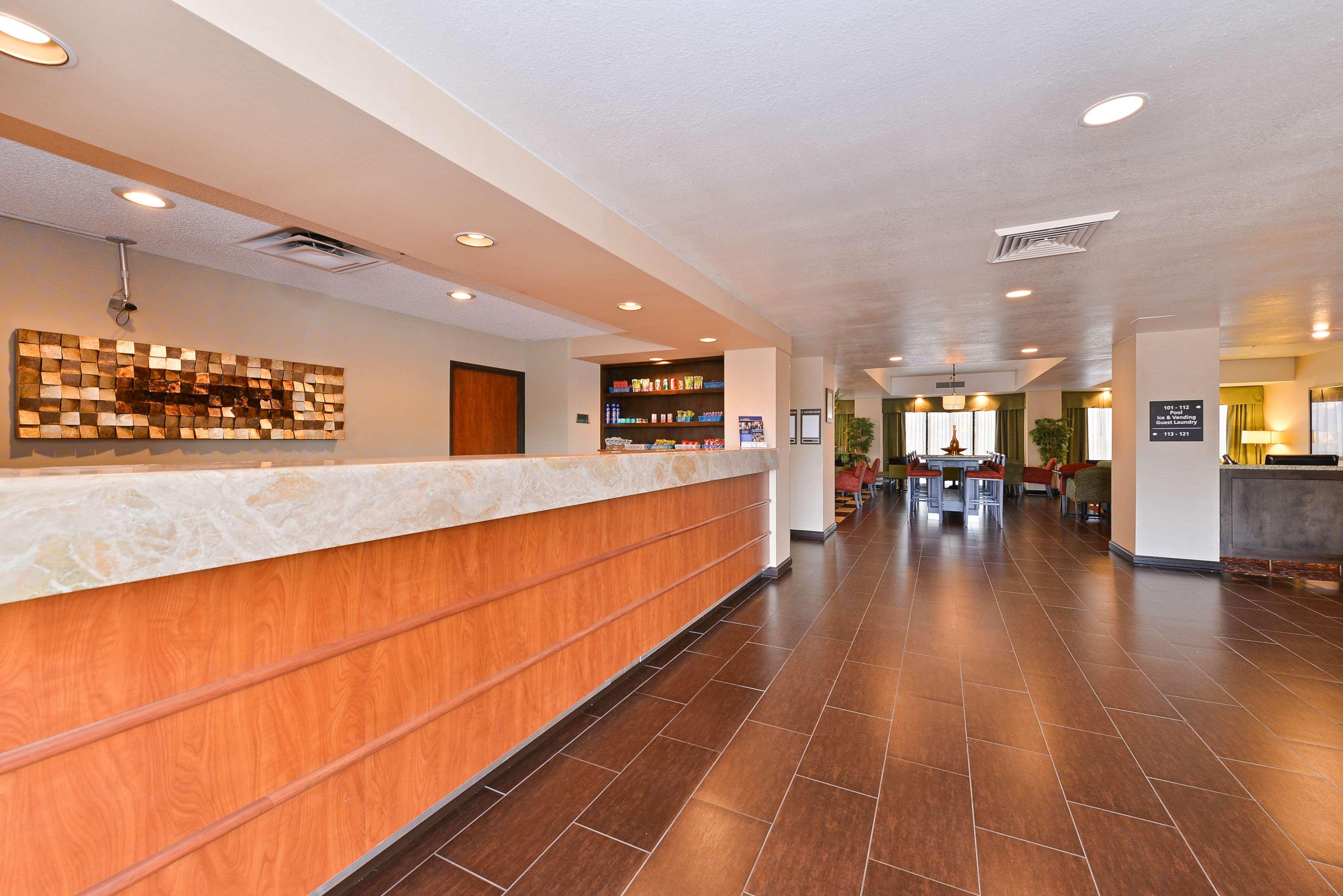 Best Western Plus Mesa Exterior photo
